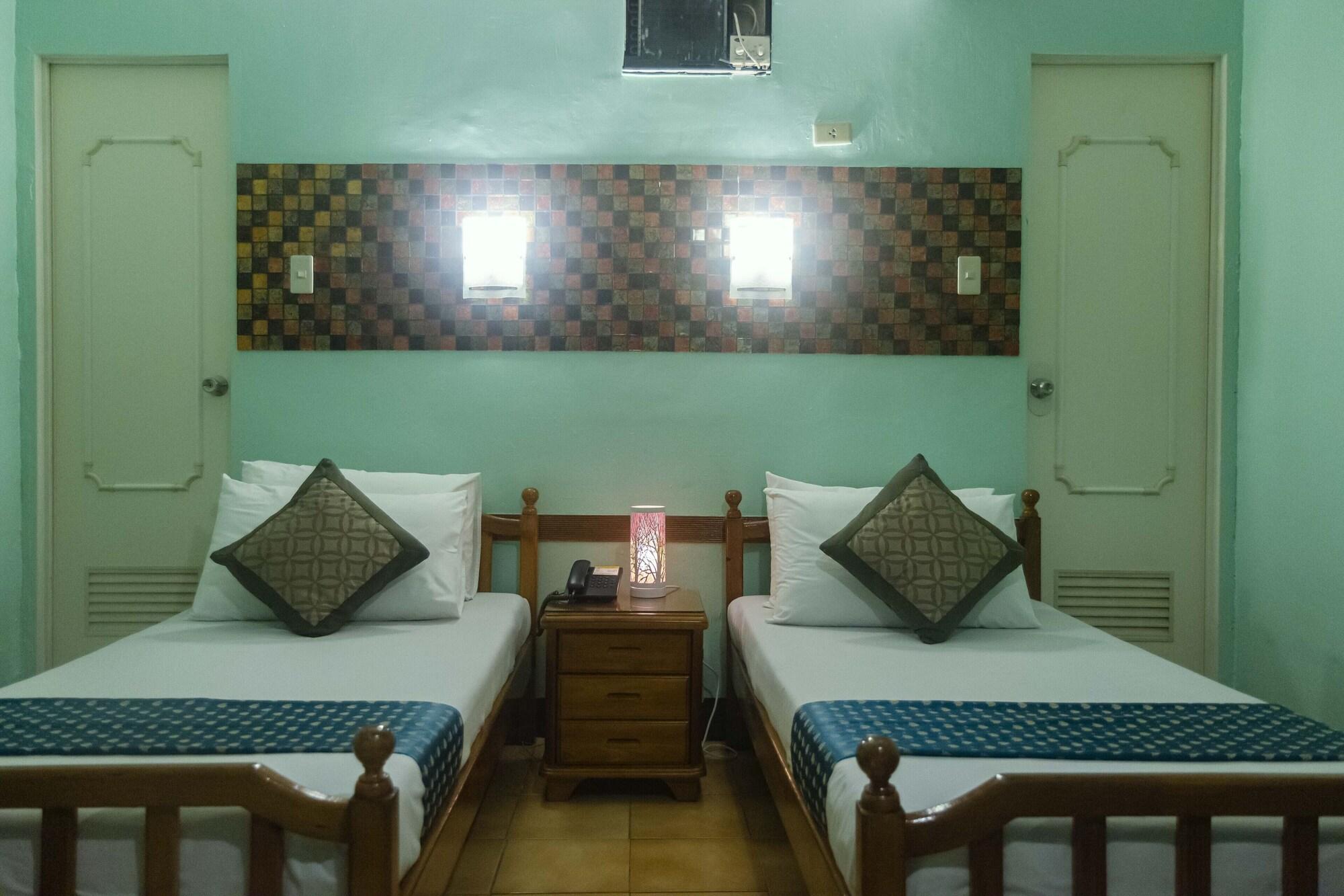 Saint Illian'S Inn Makati San Pedro Makati Eksteriør billede