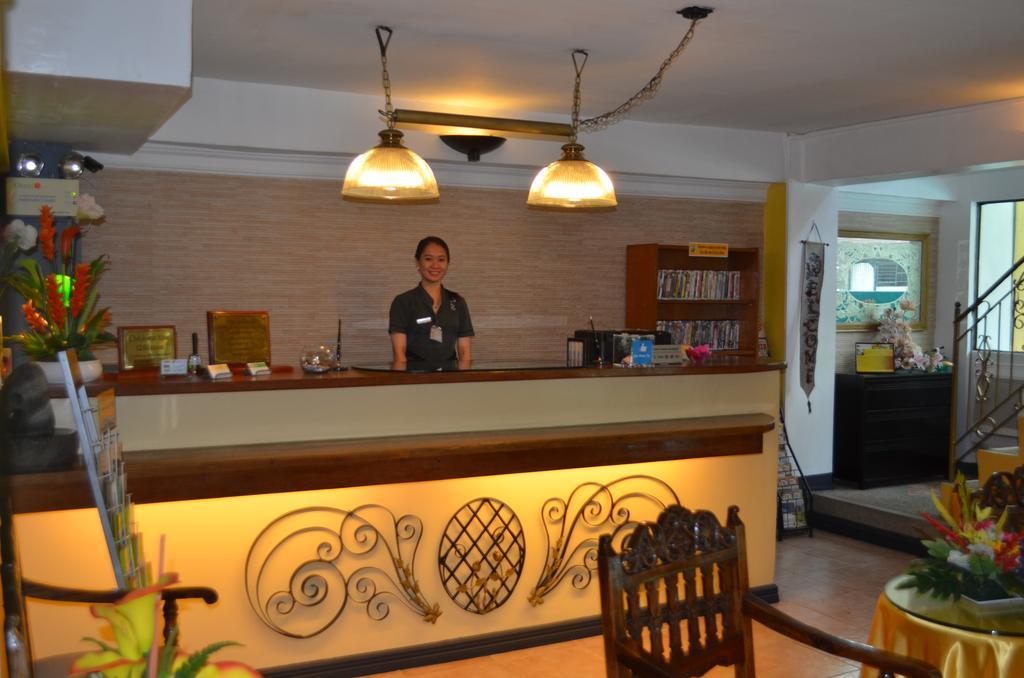 Saint Illian'S Inn Makati San Pedro Makati Eksteriør billede