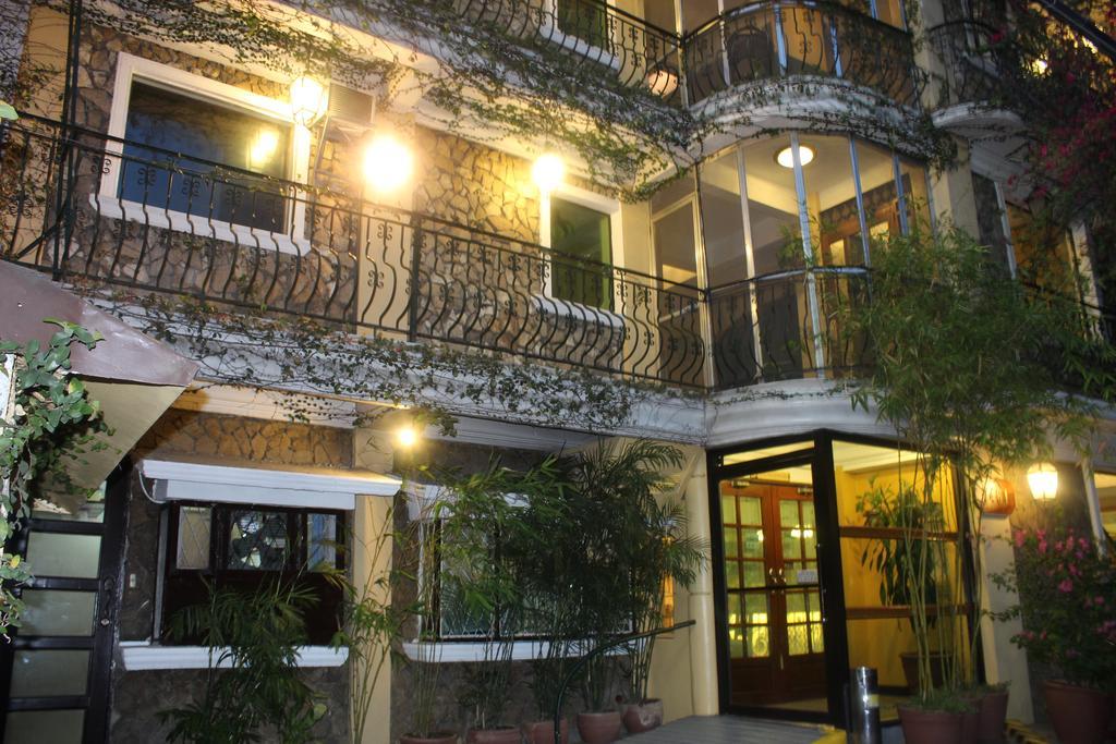 Saint Illian'S Inn Makati San Pedro Makati Eksteriør billede